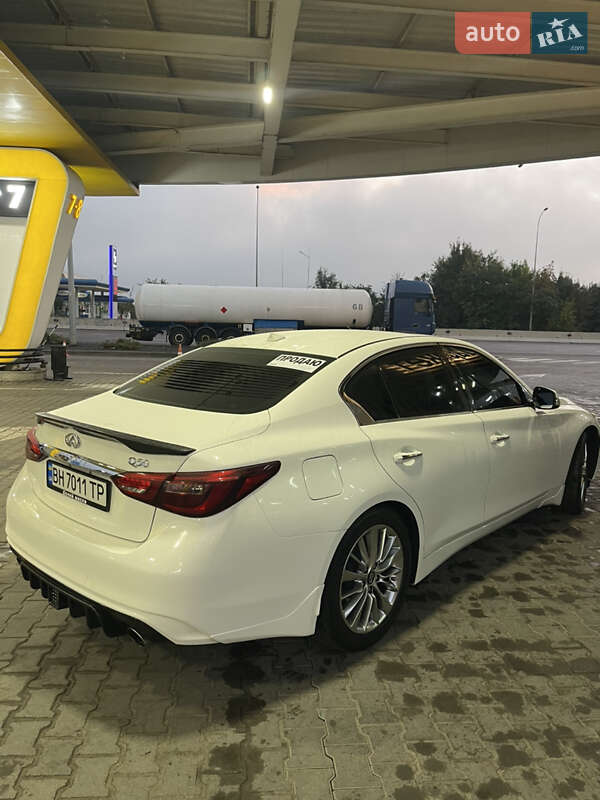 2017 infiniti q50