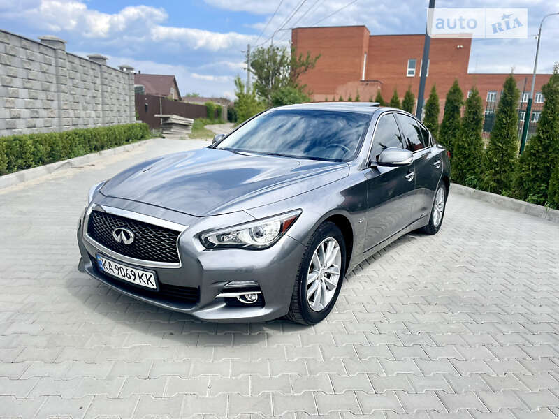 2017 infiniti q50