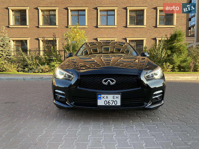 2015 infiniti q50