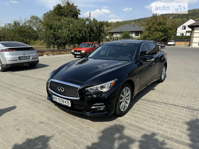 2015 infiniti q50
