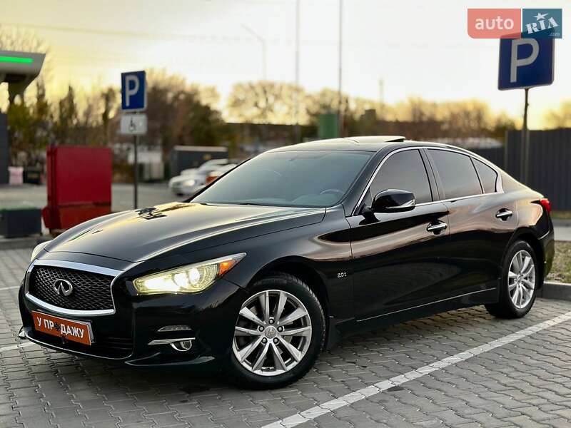 2016 infiniti q50