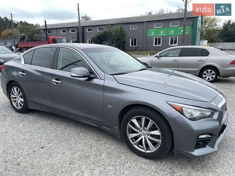 2016 infiniti q50