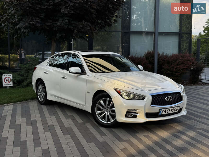 2016 infiniti q50