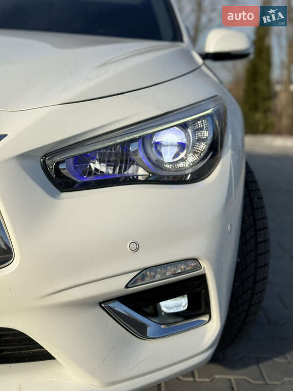 2018 infiniti q50