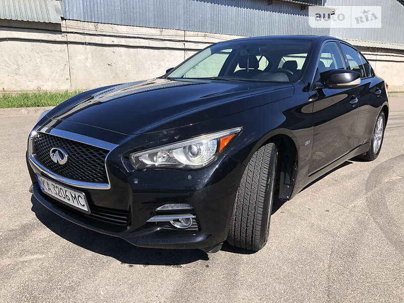 2016 infiniti q50