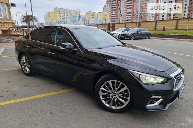 2017 infiniti q50