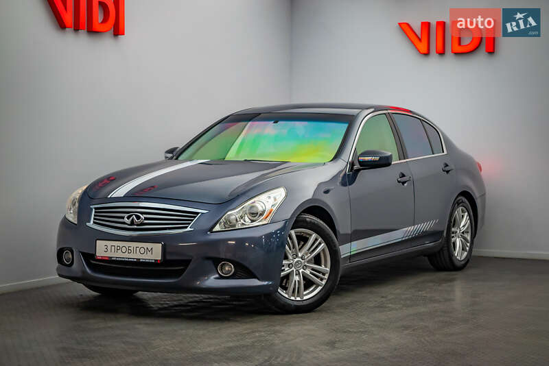 2010 infiniti g25