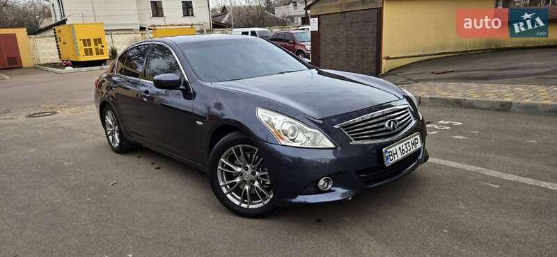 2012 INFINITI G25