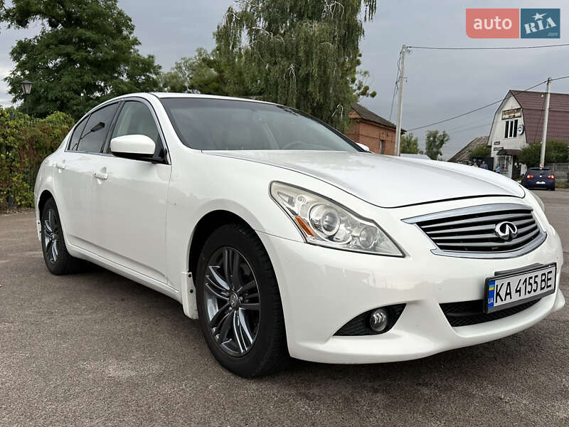 2012 infiniti g25