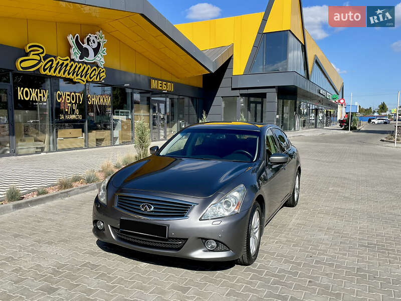 2010 infiniti g25