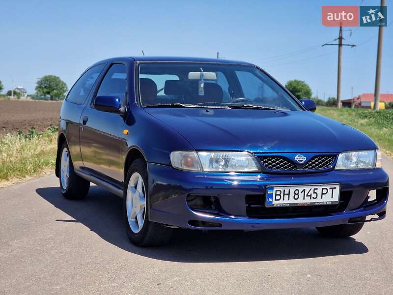 1998 nissan almera