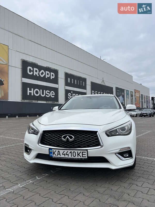 2020 infiniti q50