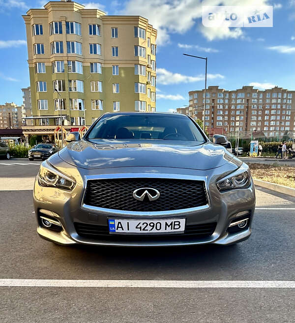 2016 infiniti q50
