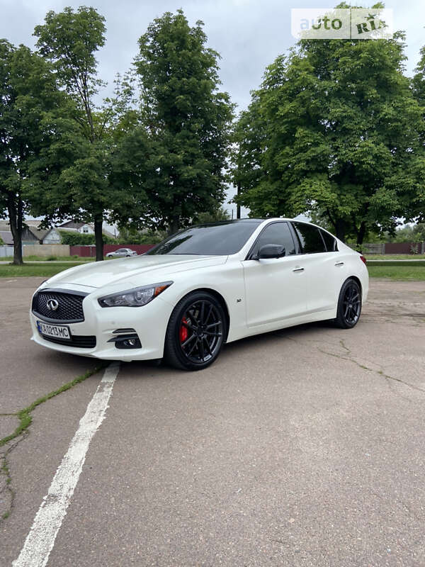 2016 infiniti q50