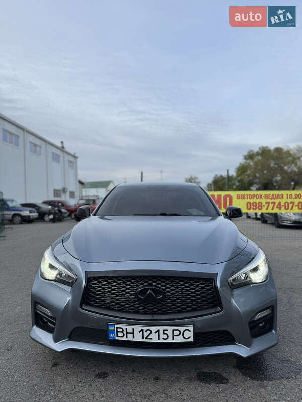 2016 infiniti q50