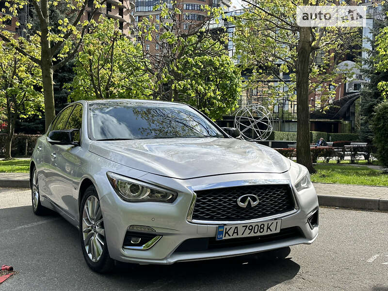 2019 infiniti q50