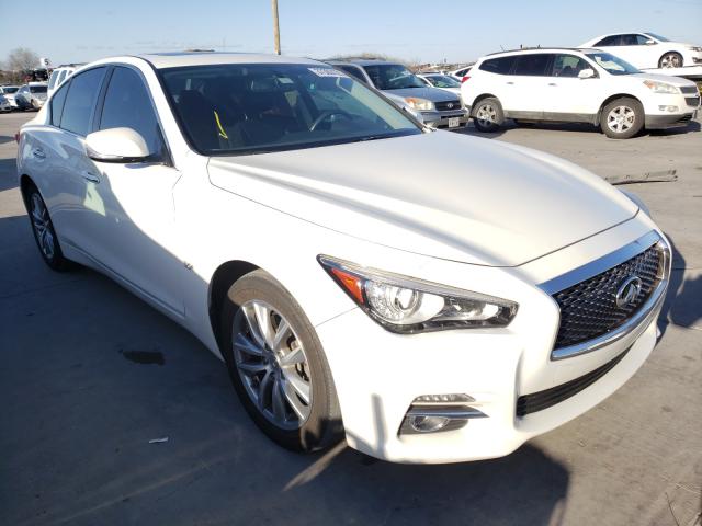 2016 infiniti q50 premiu