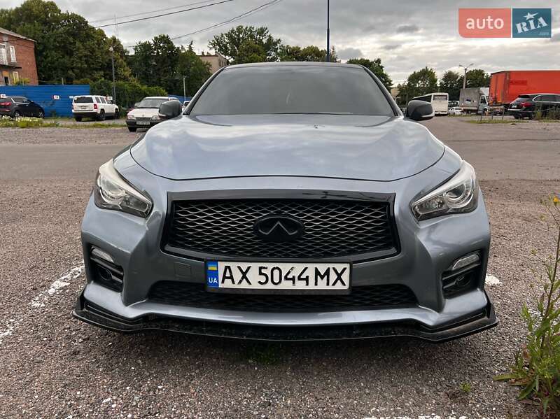 2017 infiniti q50