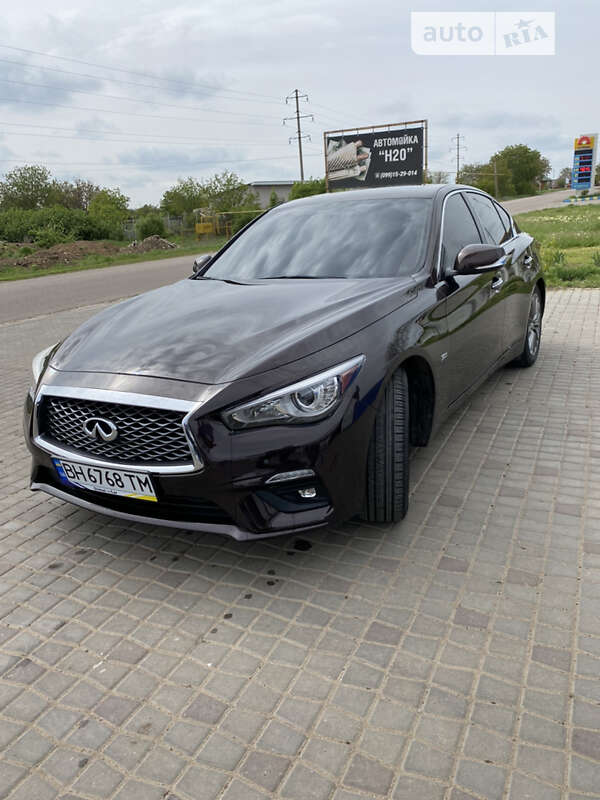 2017 infiniti q50