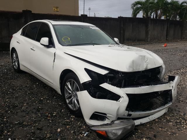 2016 infiniti q50 premiu