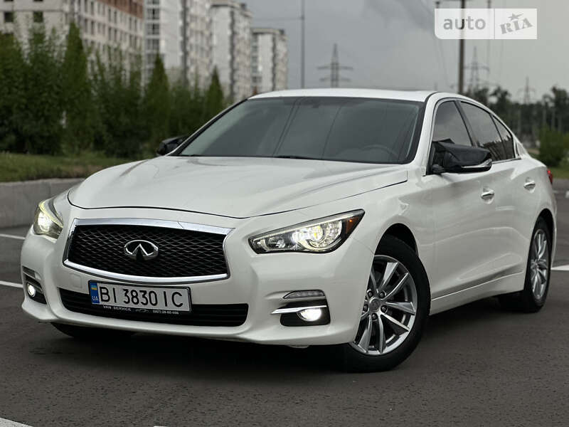 2016 infiniti q50