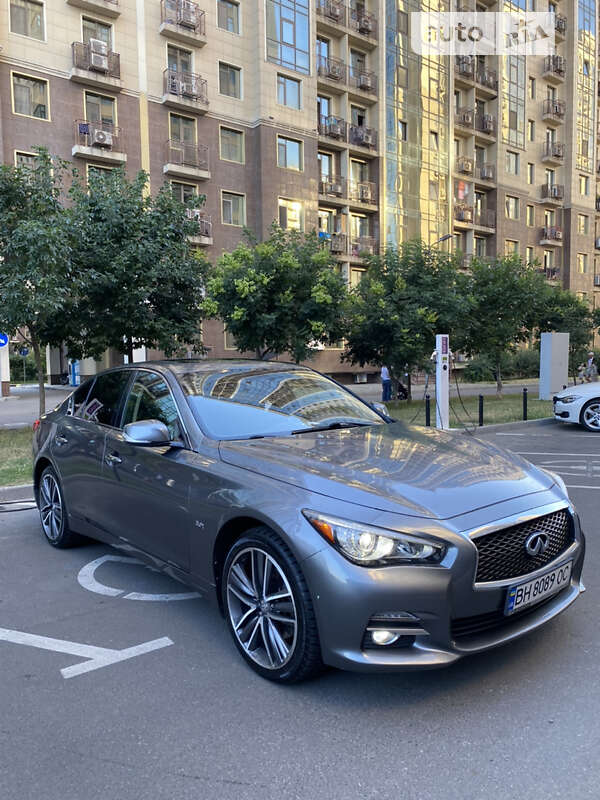 2016 infiniti q50