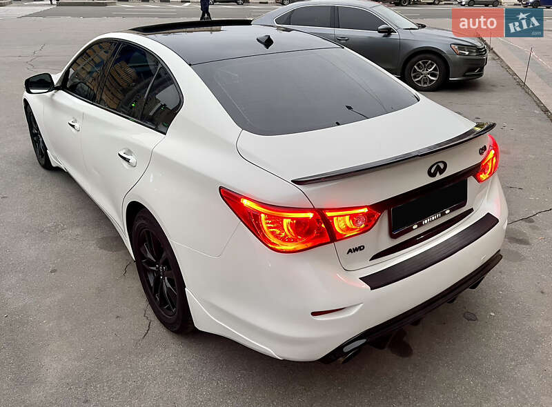 2016 infiniti q50