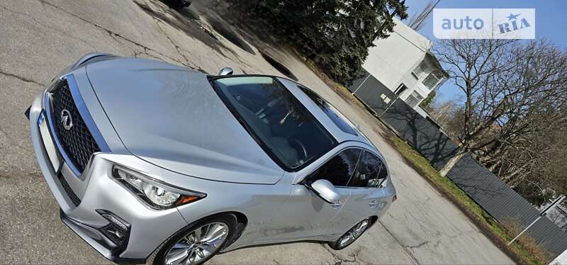 2018 infiniti q50