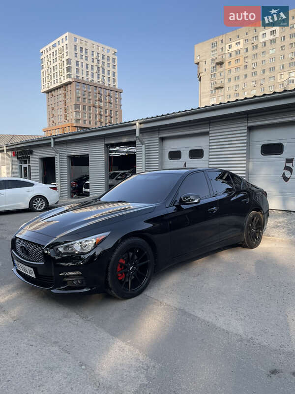 2016 infiniti q50
