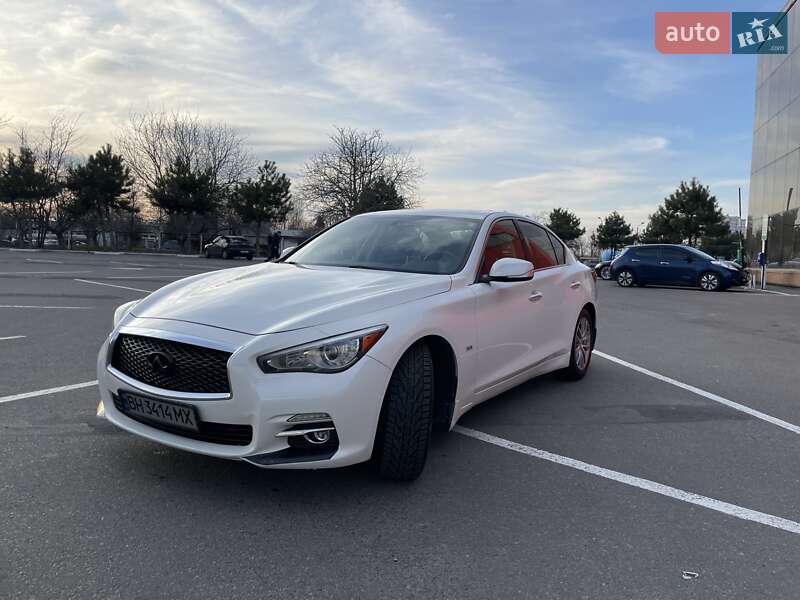 2016 infiniti q50