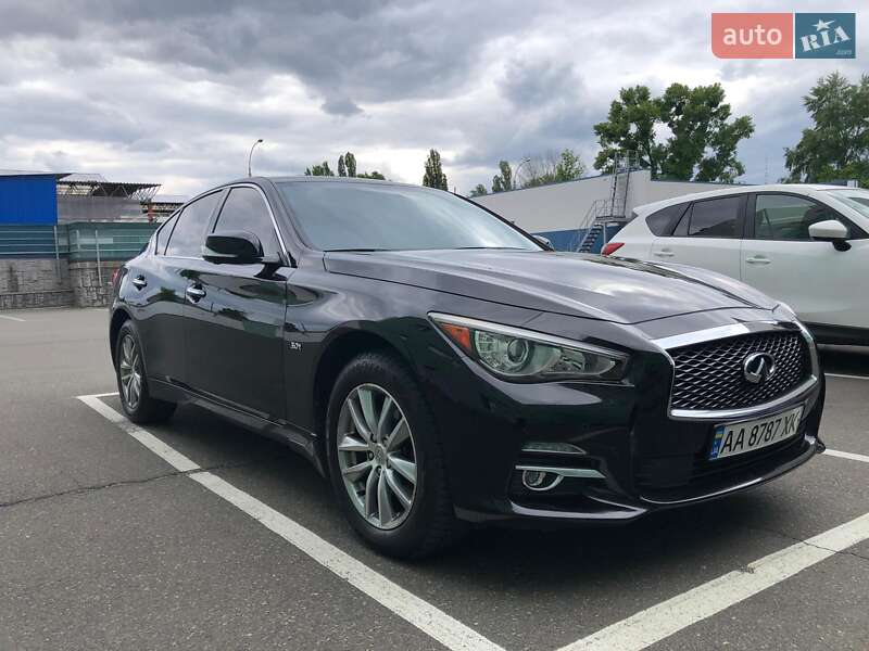 2016 infiniti q50