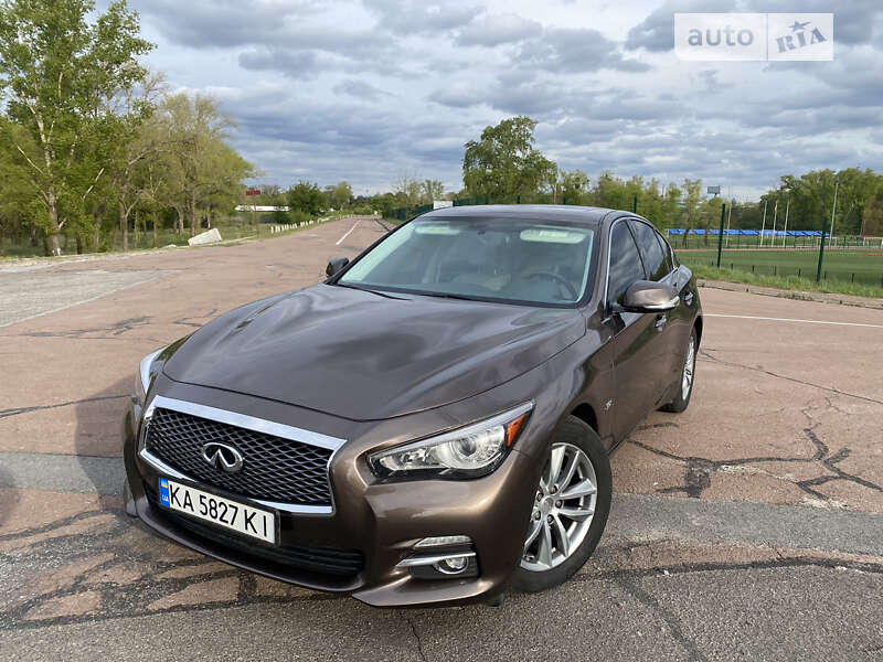 2016 infiniti q50