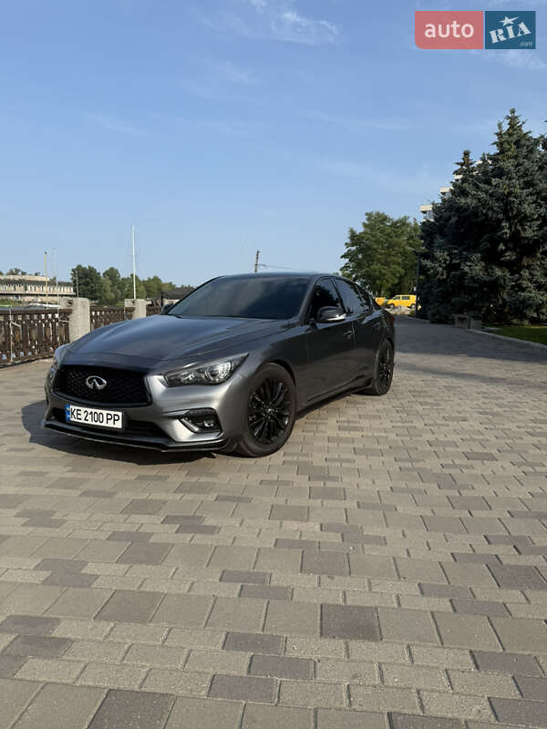 2017 infiniti q50