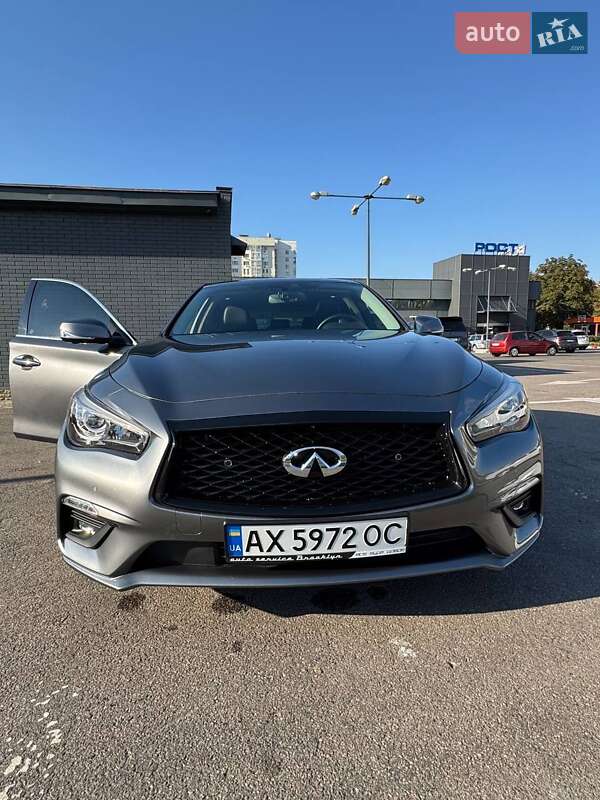 2021 infiniti q50