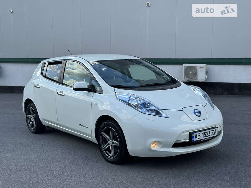 2011 nissan leaf