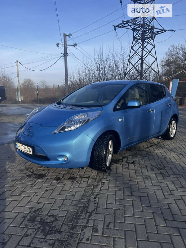 2012 nissan leaf