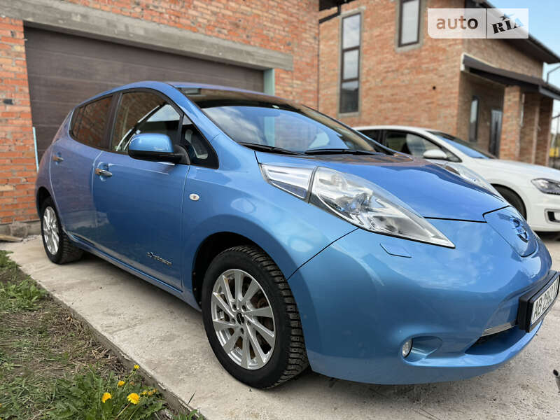 2011 nissan leaf