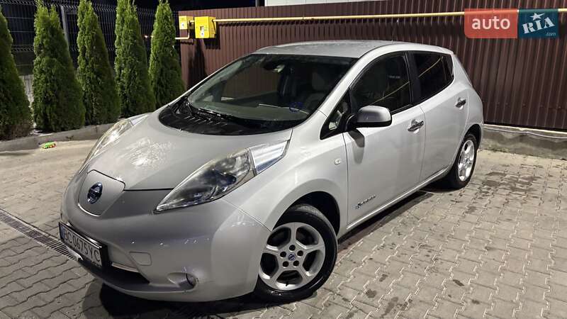 2011 nissan leaf