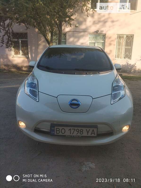2012 nissan leaf