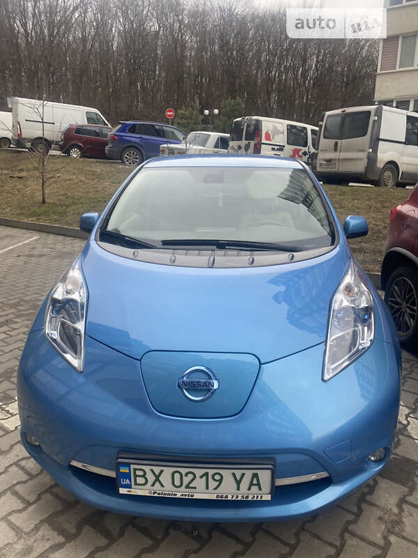 2012 nissan leaf