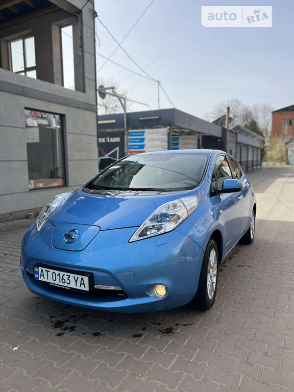 2011 nissan leaf