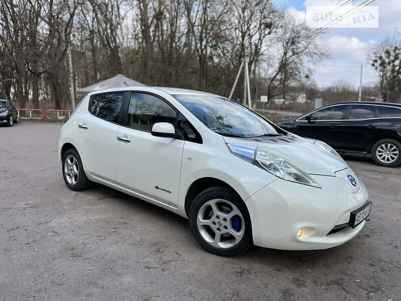 2012 nissan leaf
