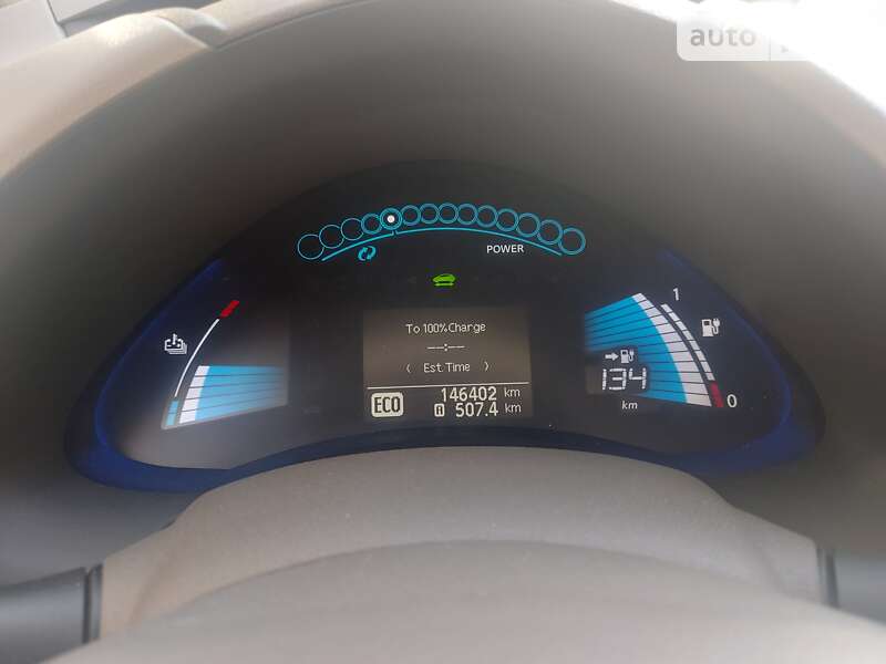2011 nissan leaf