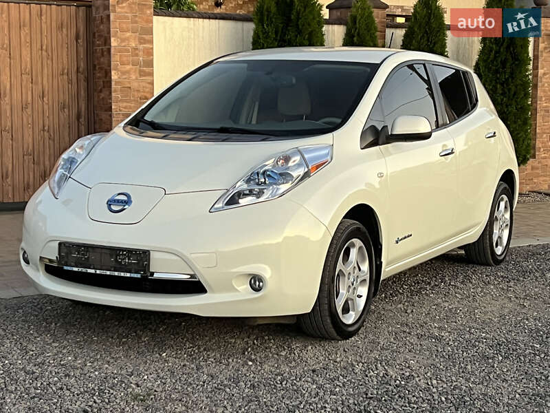 2012 nissan leaf