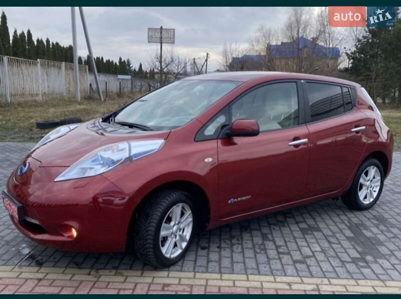 2012 nissan leaf
