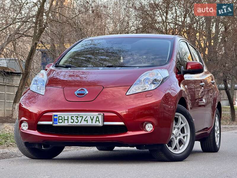 2011 nissan leaf