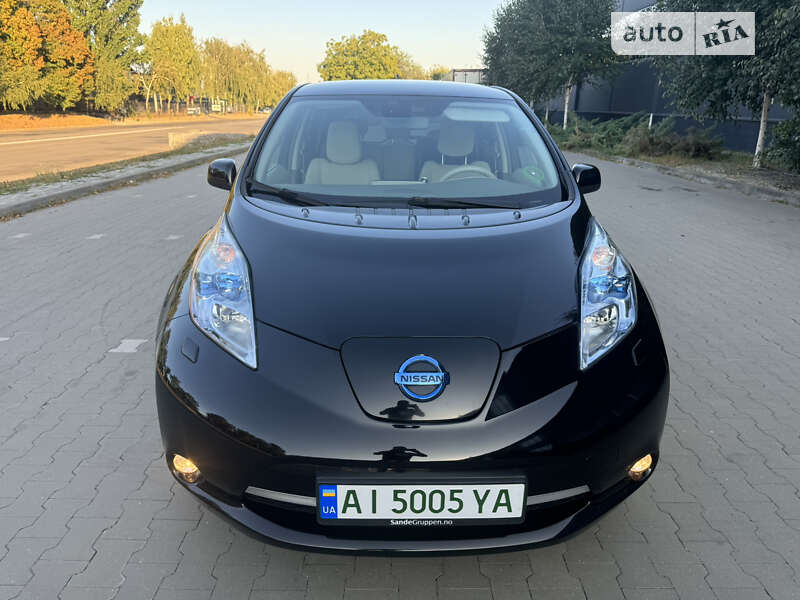 2012 nissan leaf