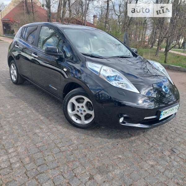 2012 nissan leaf