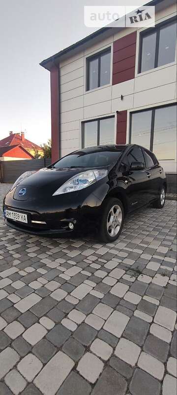 2012 nissan leaf