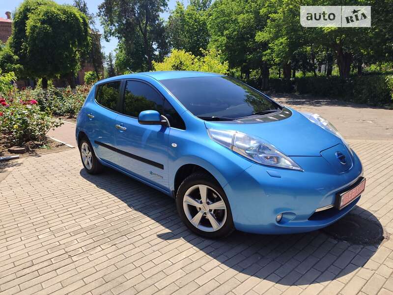 2011 nissan leaf